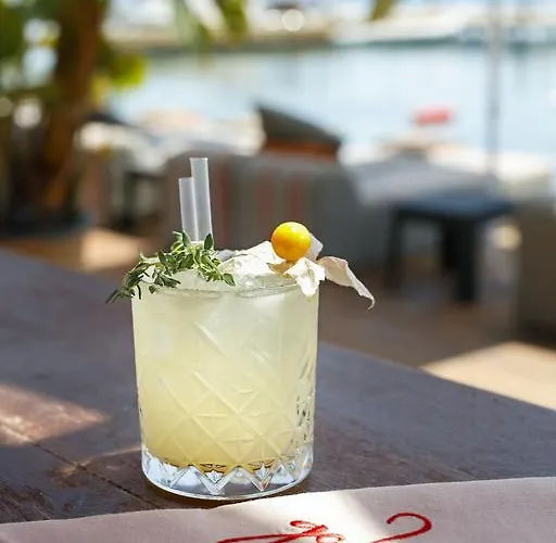 Szálloda Galen House Golturkbuku