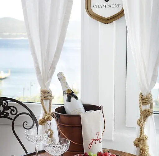 Galen House Отель 3*