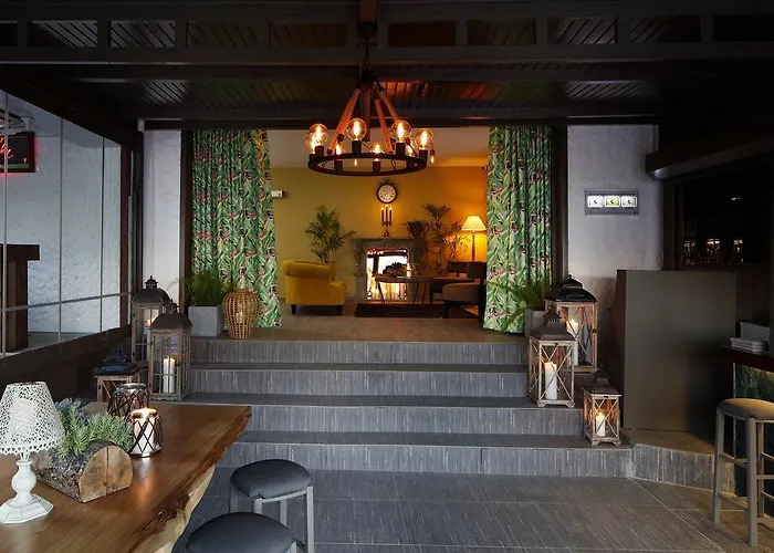 Galen House 3* גולטורקבוקו